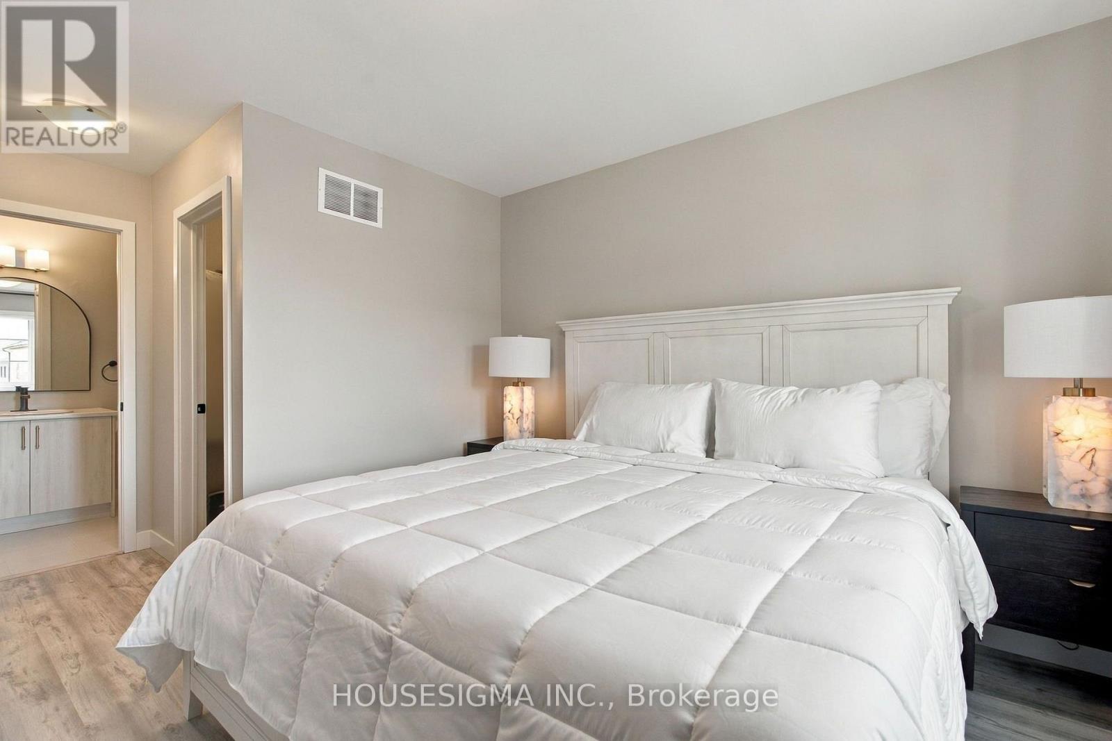 52 Hay Lane Property Photo 4