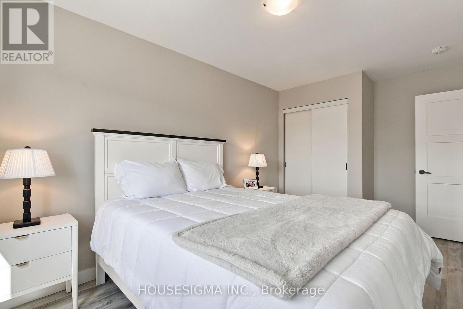 52 Hay Lane Property Photo 10