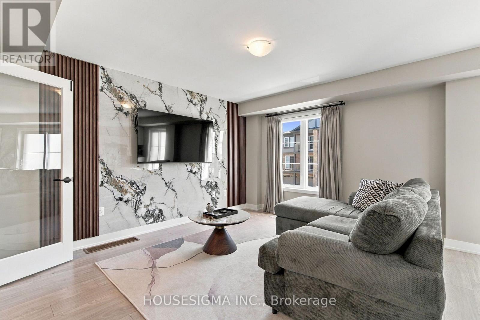 52 Hay Lane Property Photo 14