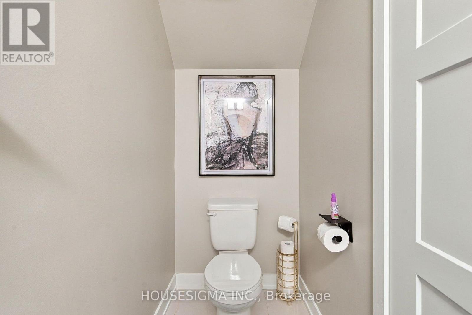 52 Hay Lane Property Photo 26