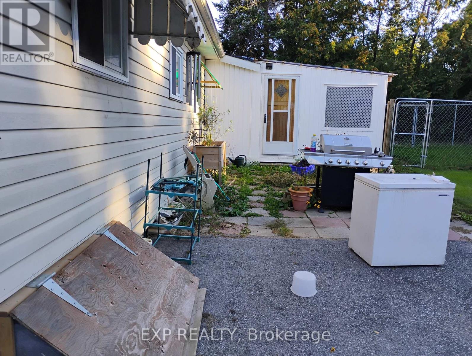 4044 Bayview Avenue Property Photo 22