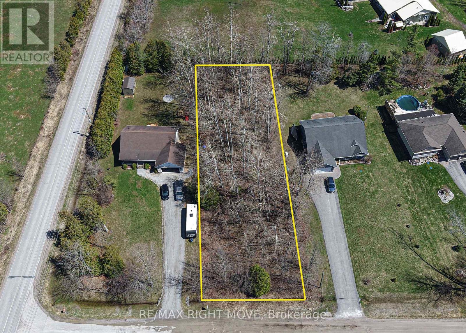 3585 Peter Street Property Photo 1
