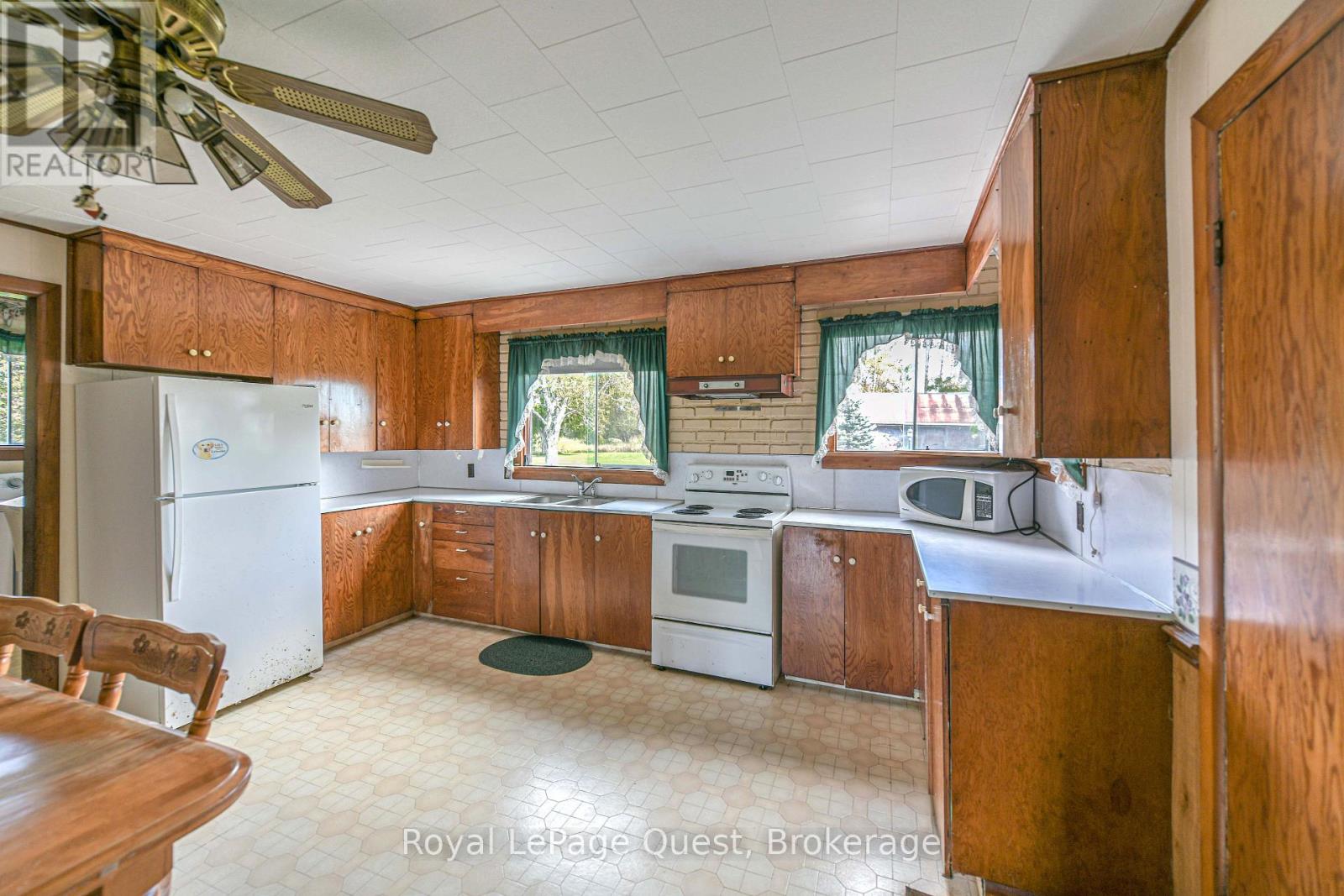2750 Fairgrounds Road Property Photo 17
