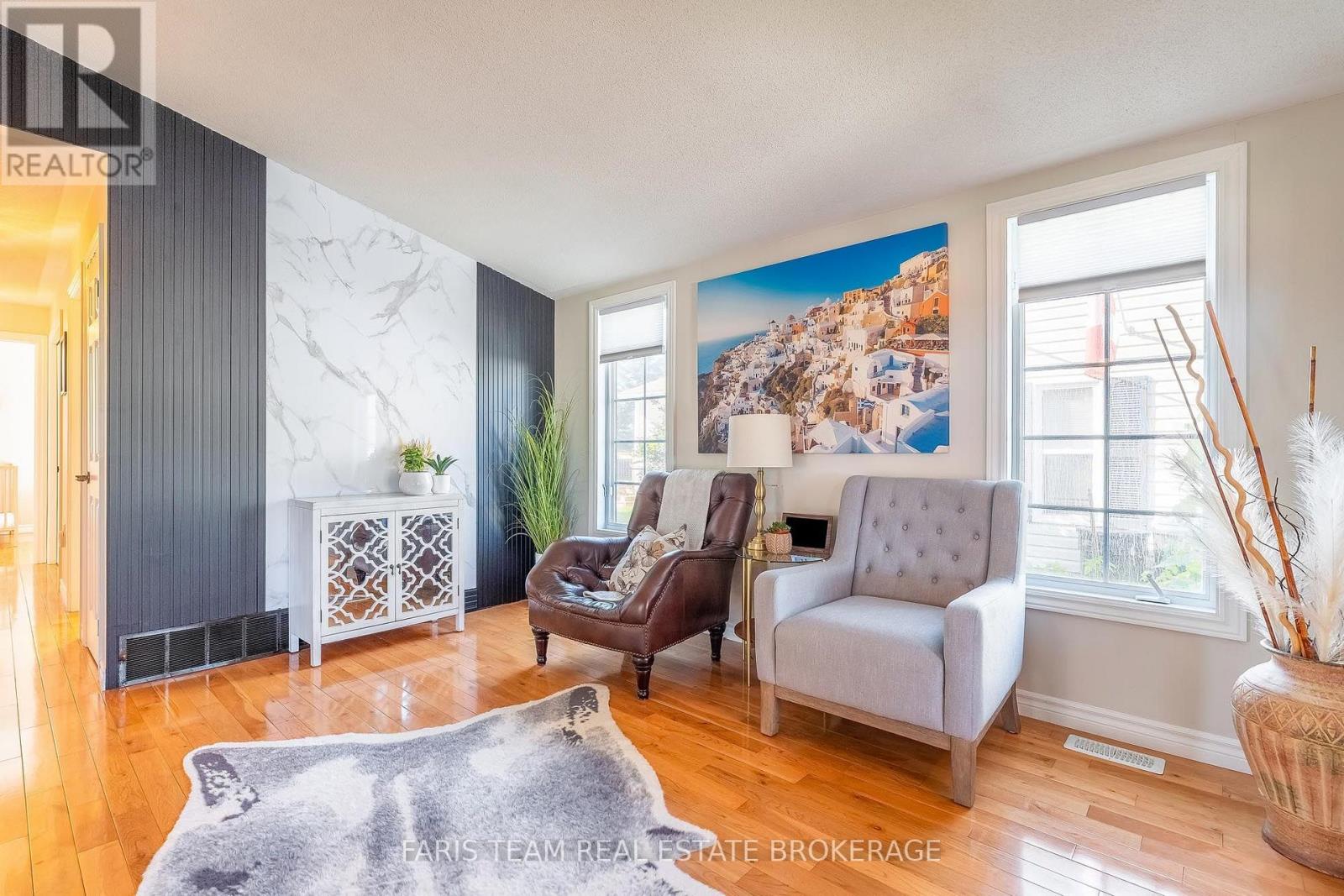 61 Pennsylvania Avenue Property Photo 6