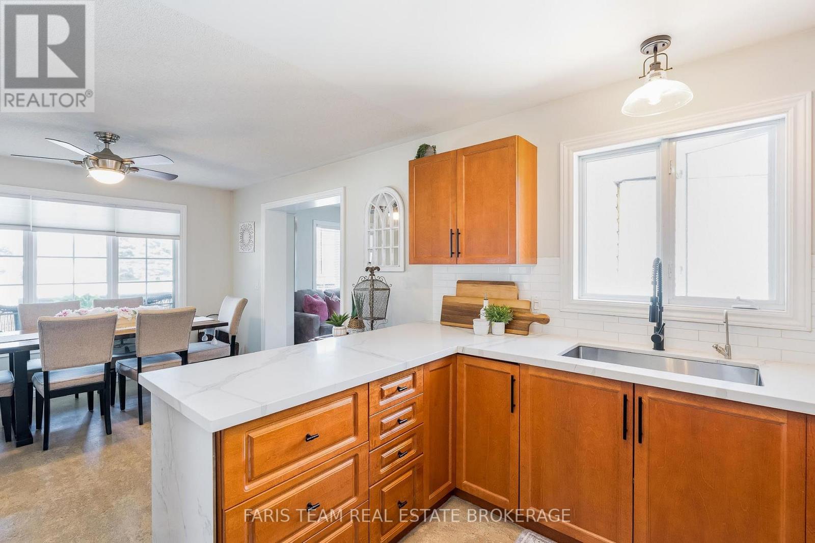 61 Pennsylvania Avenue Property Photo 10