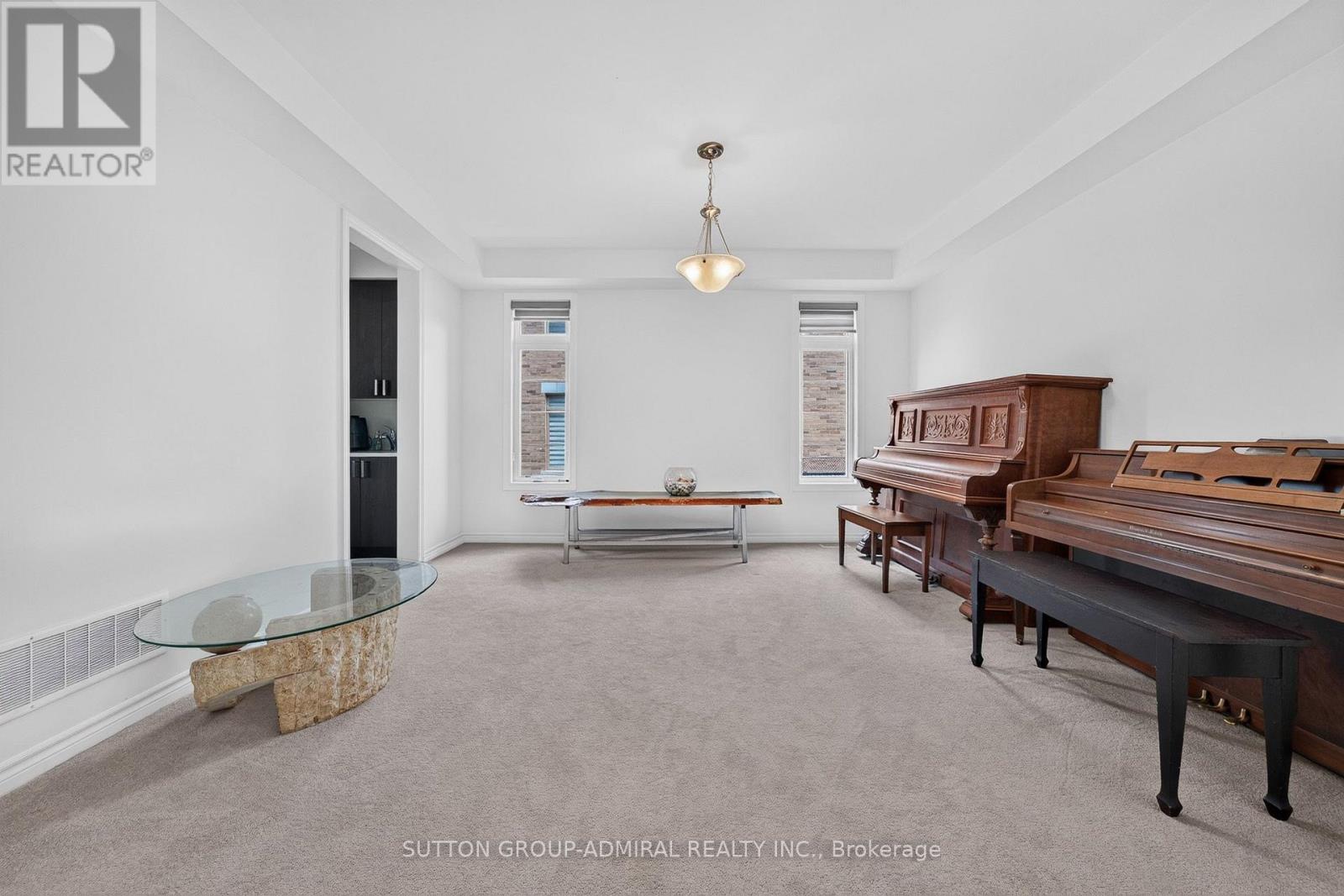 76 Calypso Avenue Property Photo 8