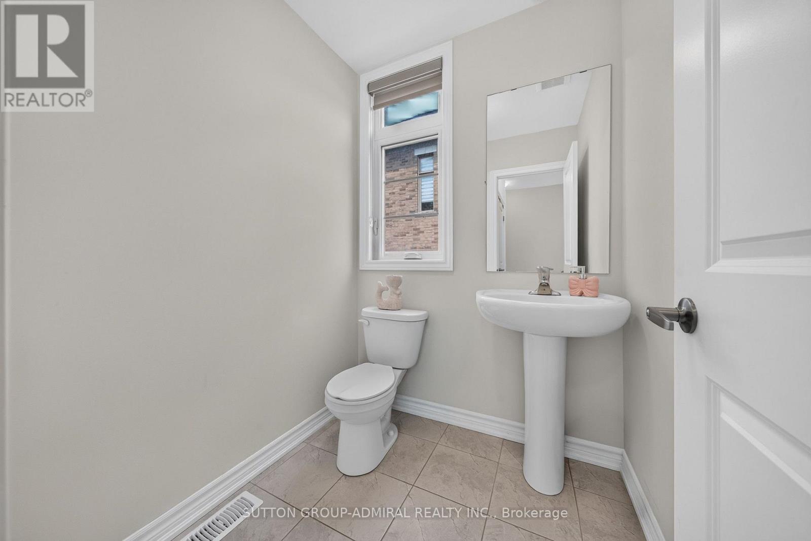 76 Calypso Avenue Property Photo 22