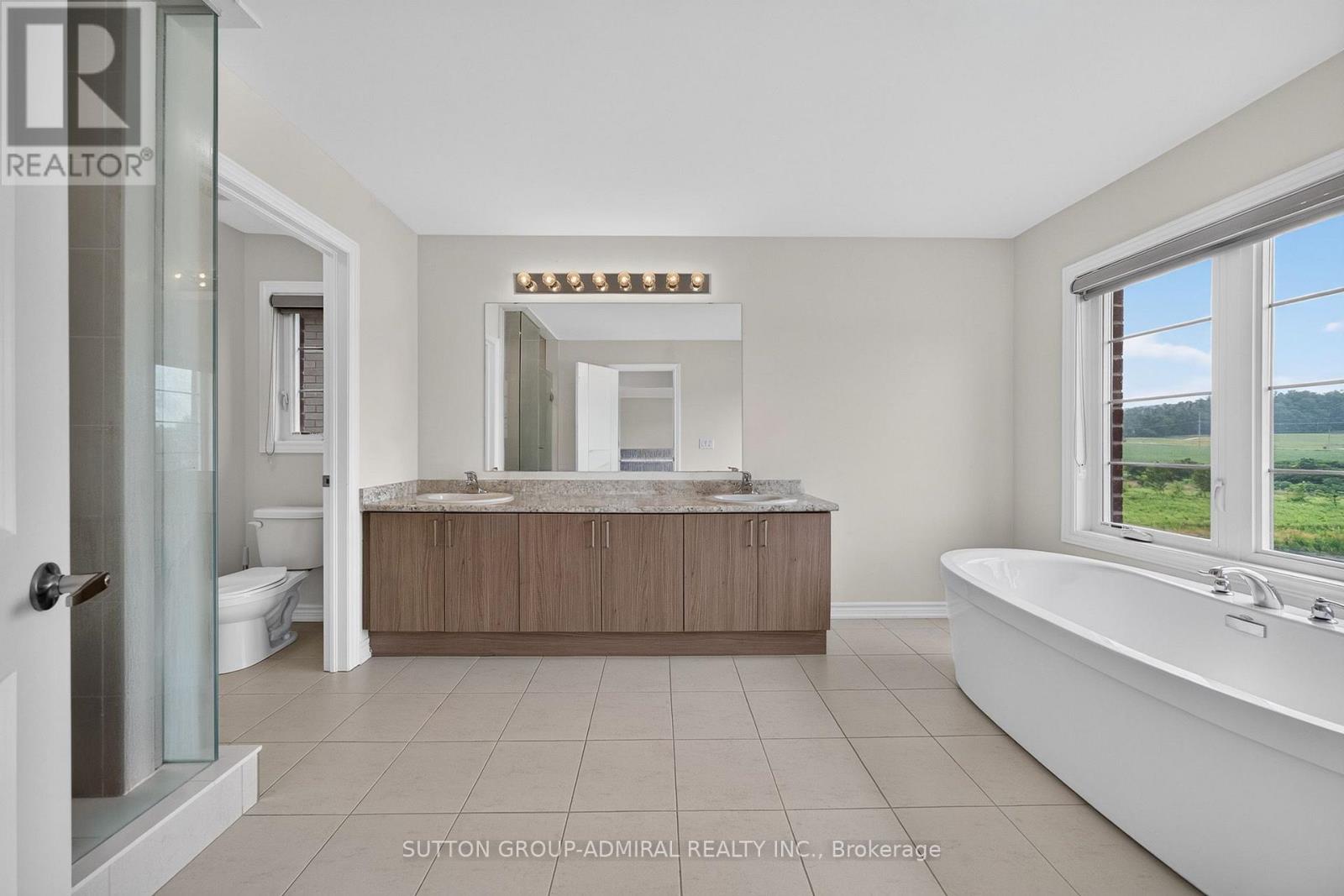 76 Calypso Avenue Property Photo 29
