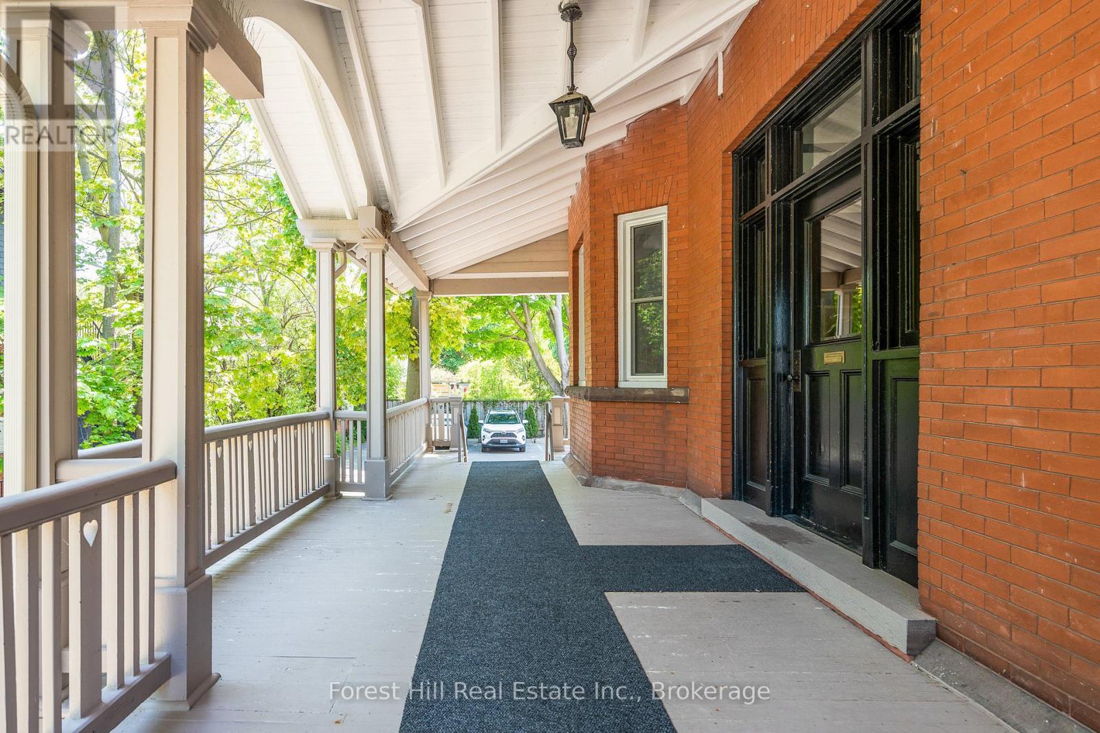 72 Third Street Property Photo 2