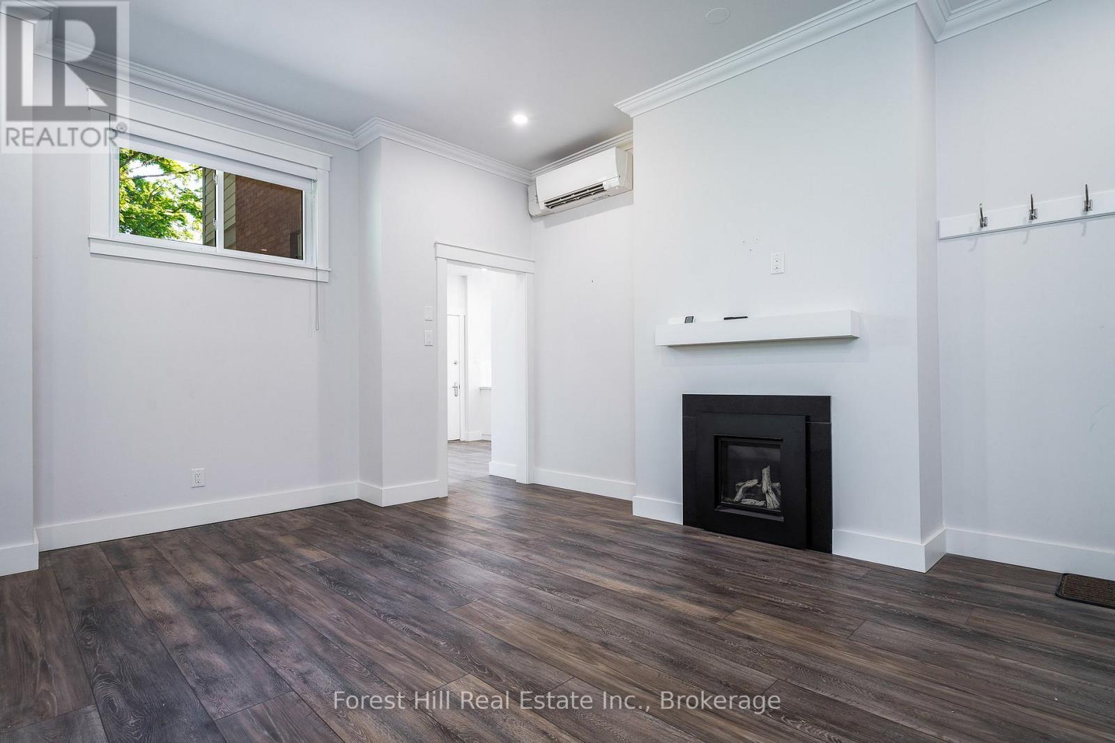 72 Third Street Property Photo 7