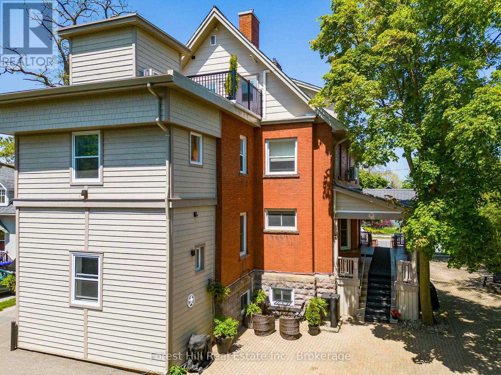 72 Third Street Property Photo 40