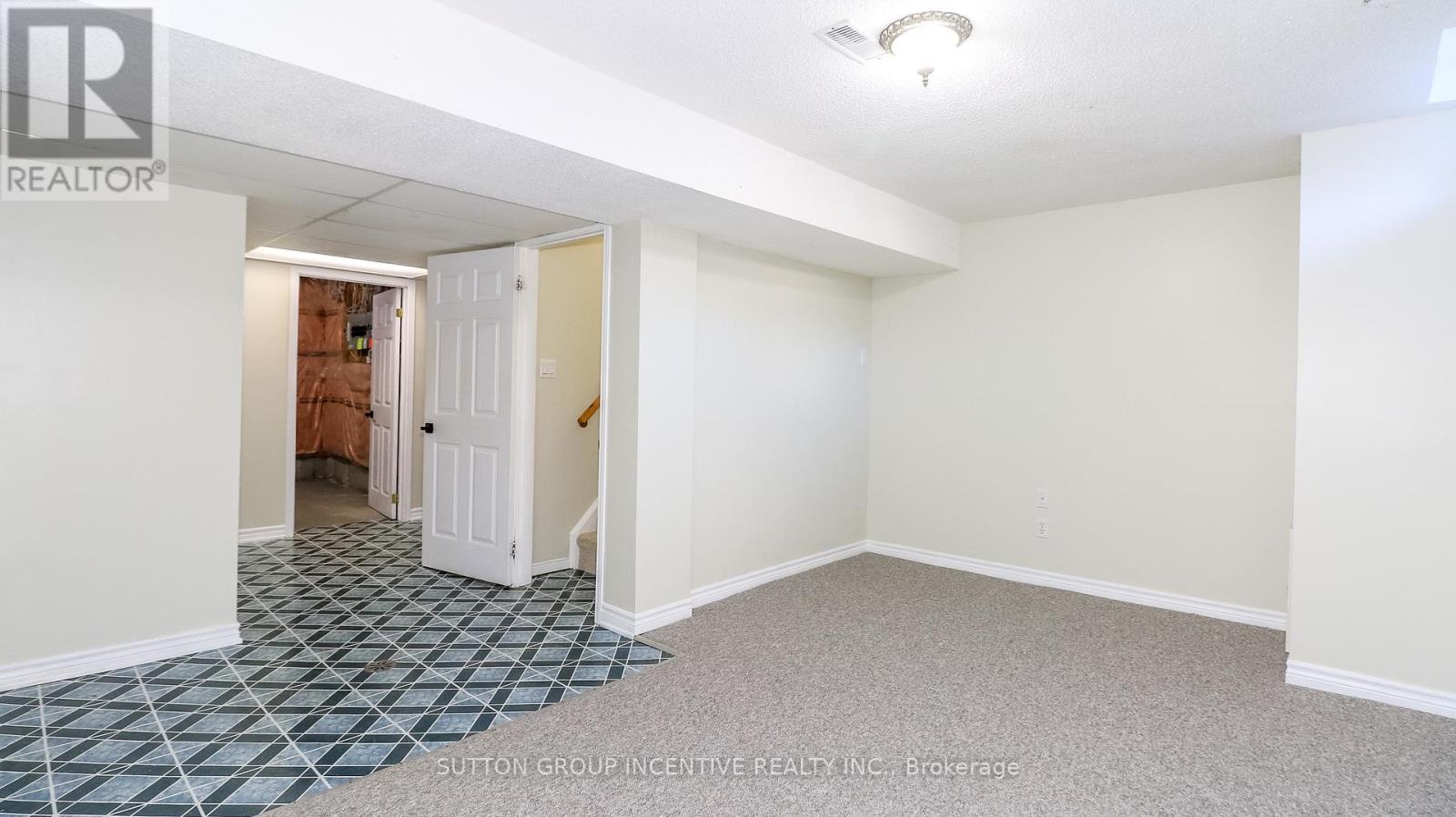 15 Bruce Crescent Property Photo 31