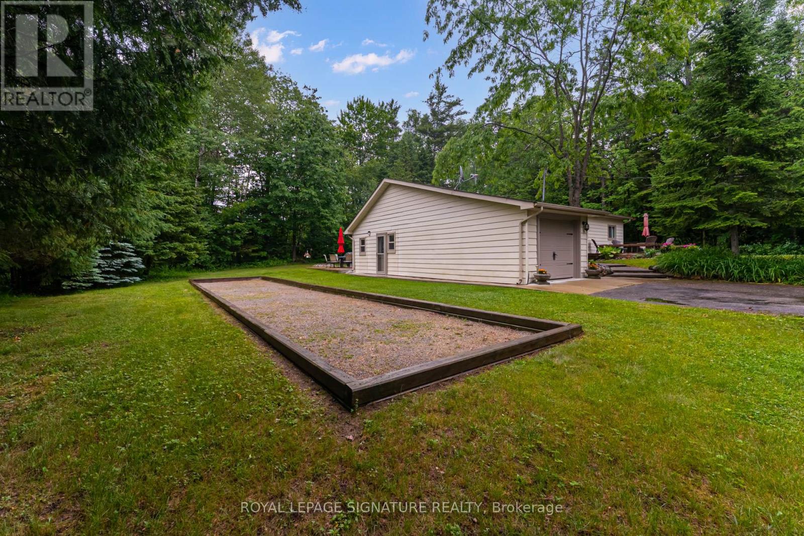 107 Nicole Boulevard Property Photo 32
