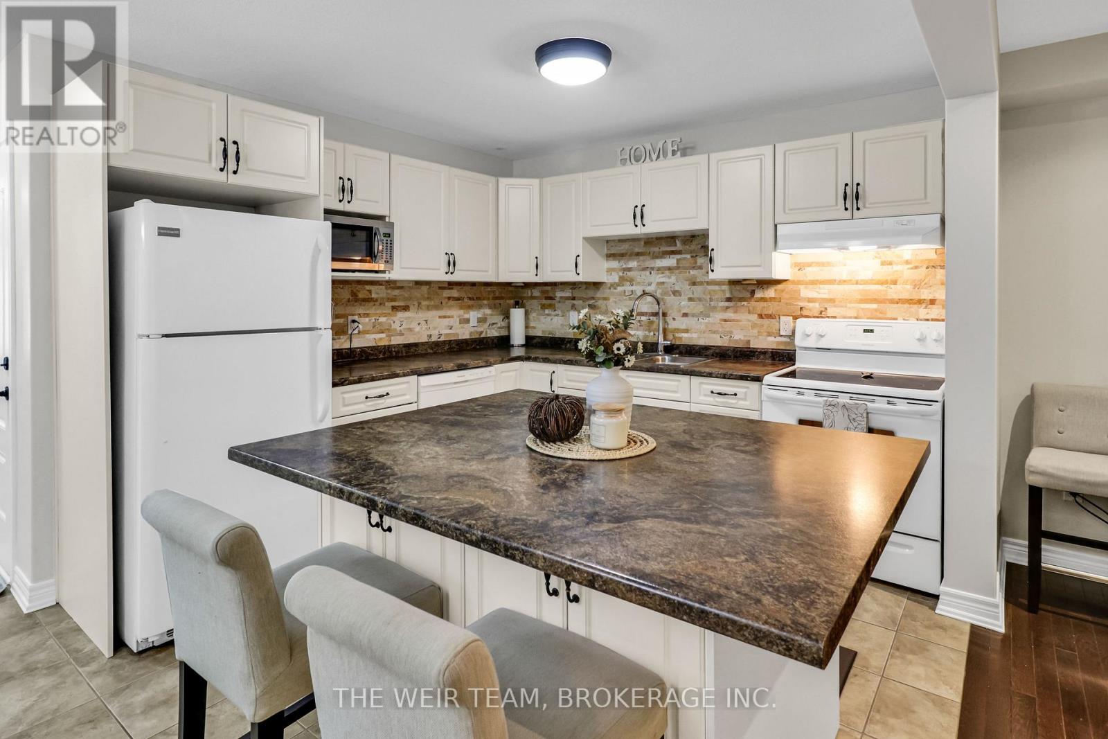 1018 Cook Drive Property Photo 14