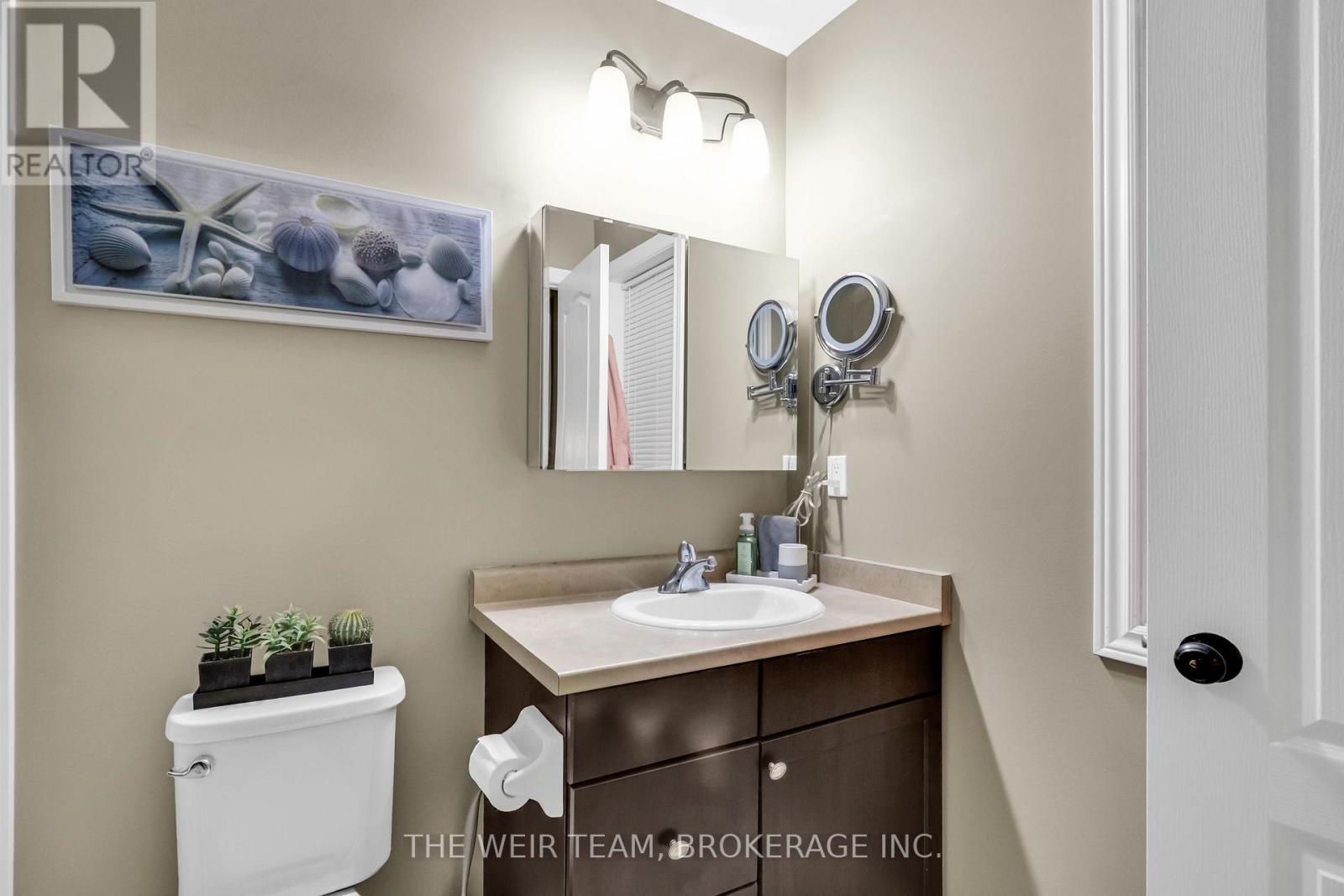 1018 Cook Drive Property Photo 26