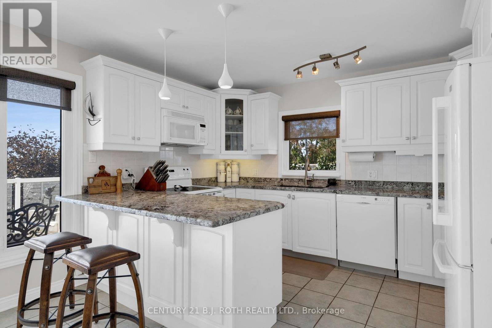 4307 Orkney Beach Road Property Photo 11