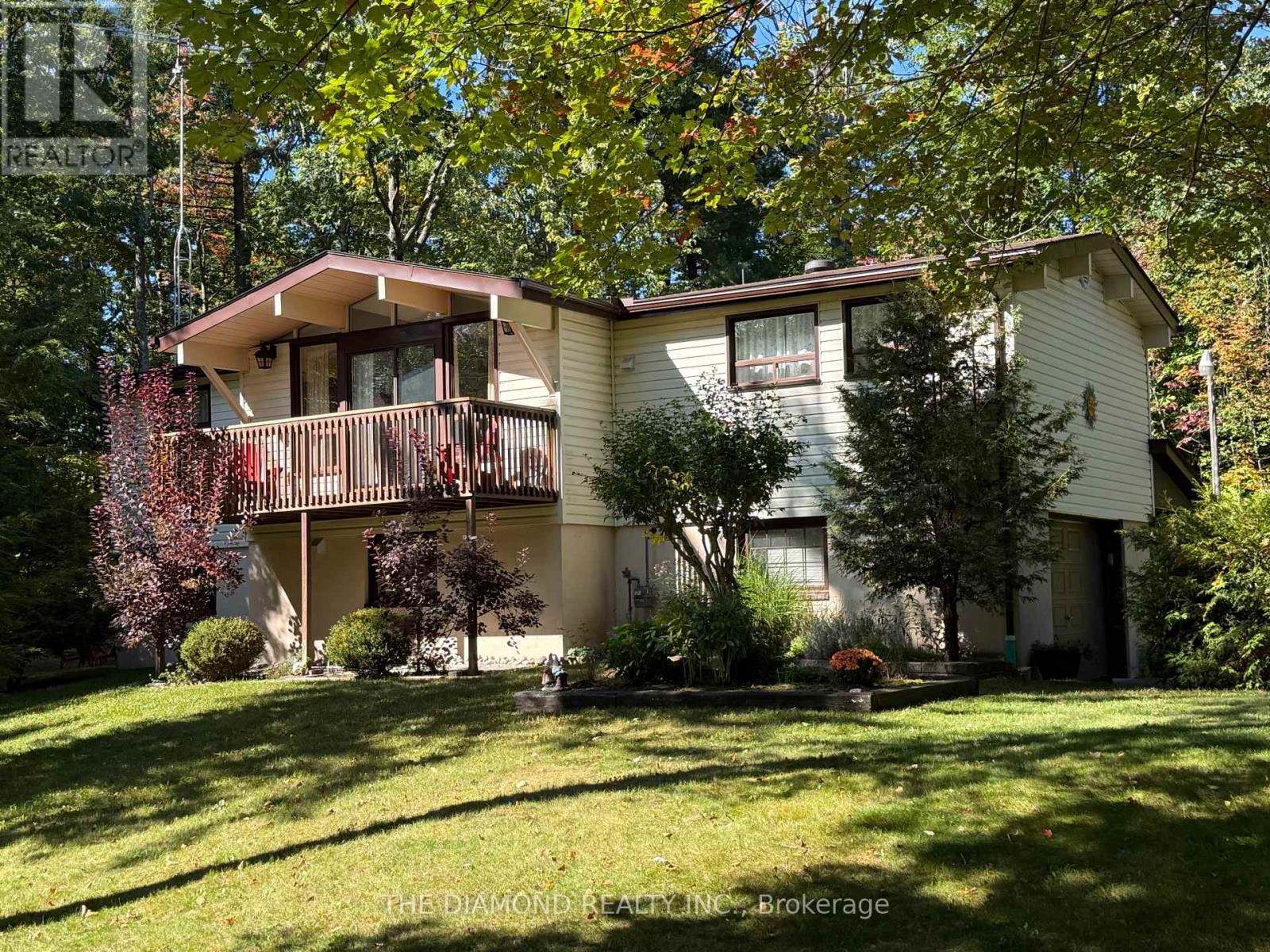 177 Moreau Parkway Photo de la propriété 1