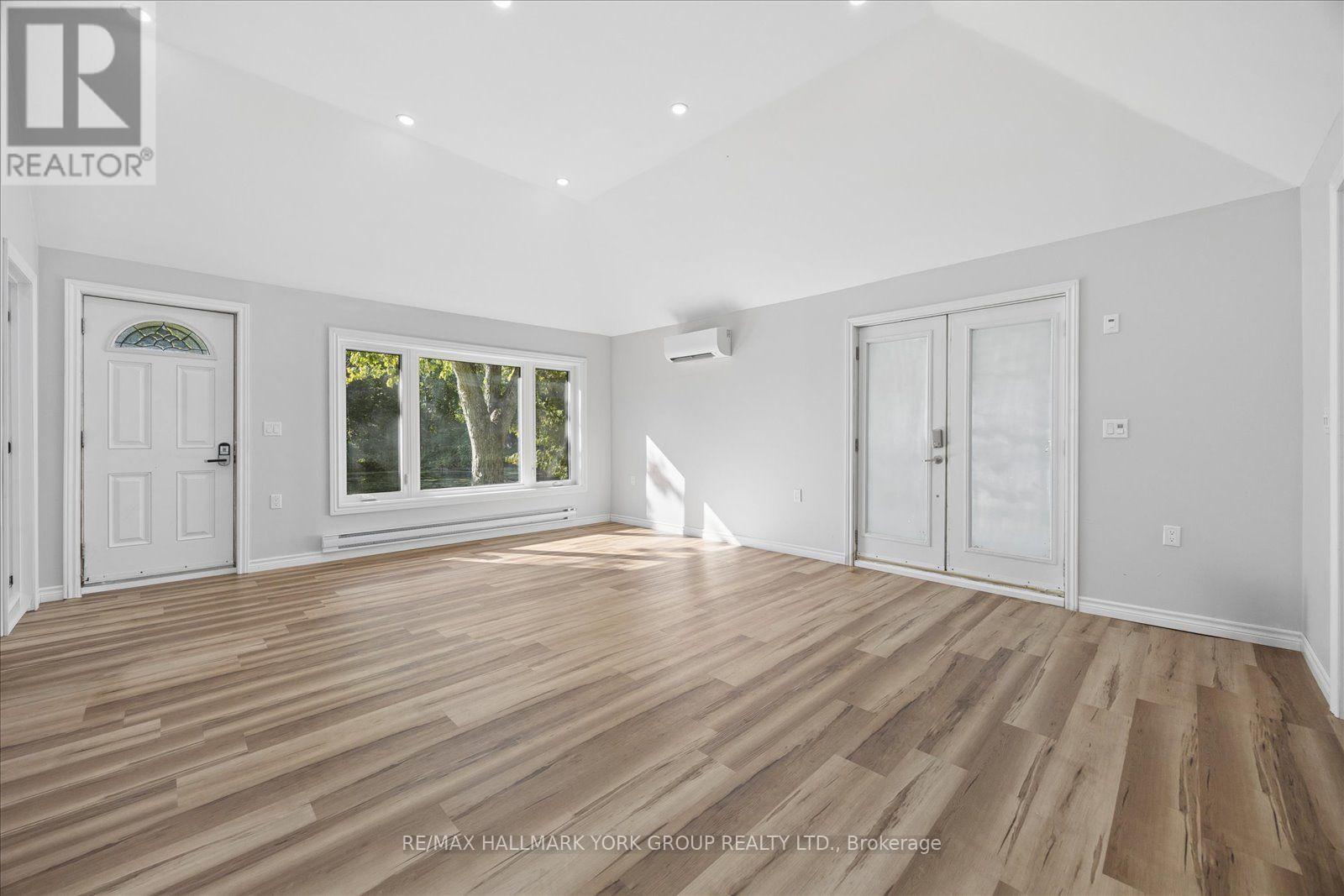 2511 Talbot Lane Property Photo 6