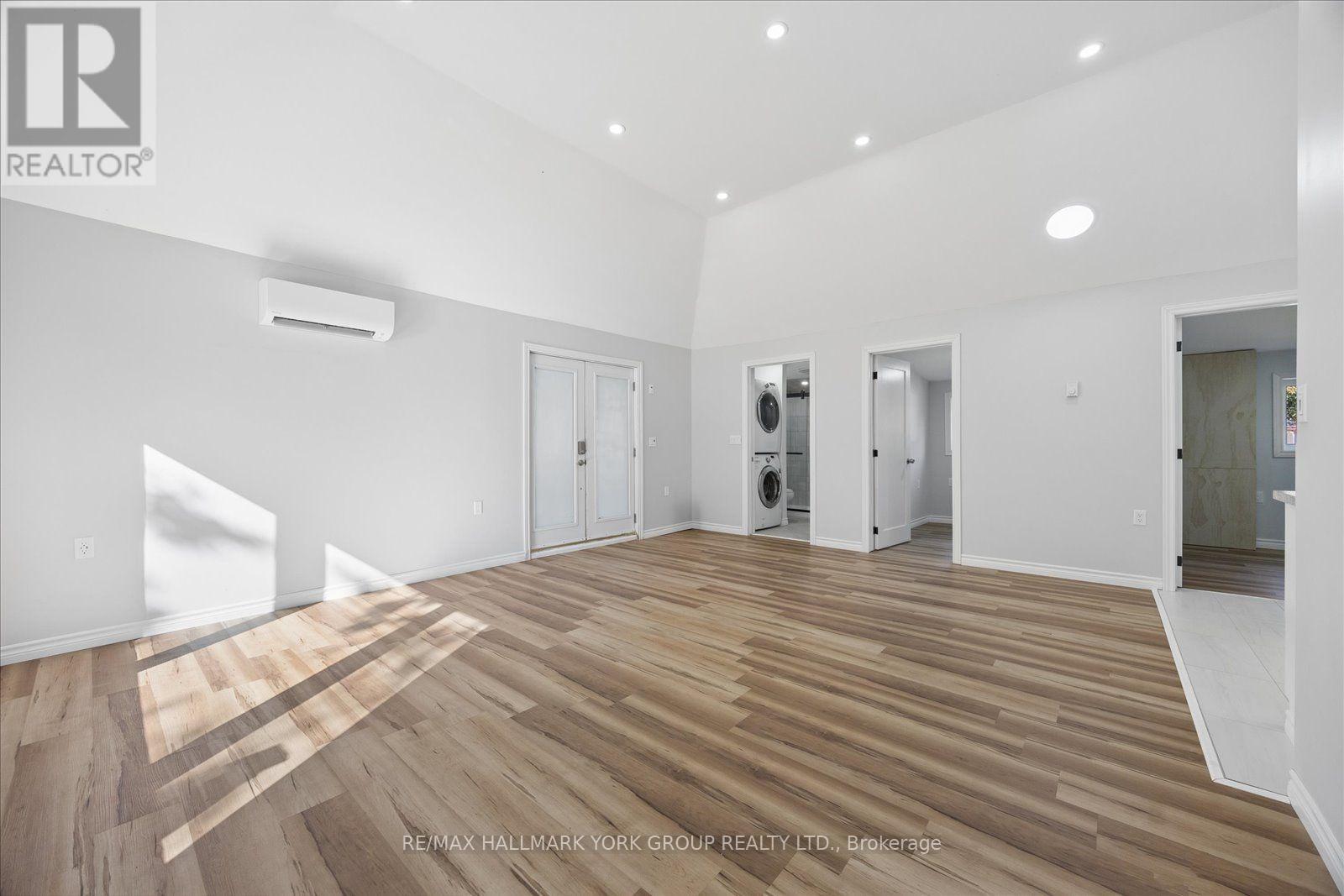 2511 Talbot Lane Property Photo 9