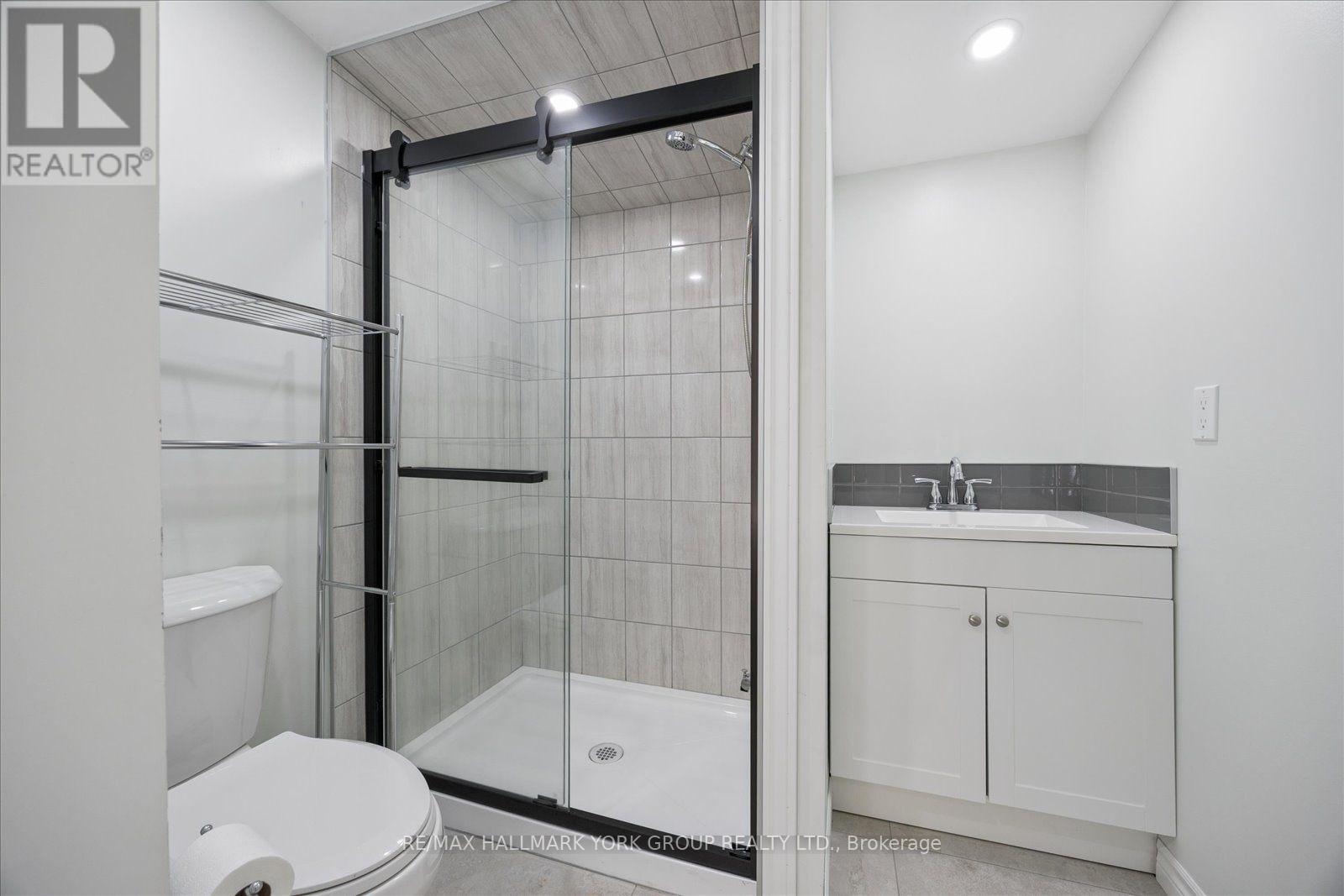 2511 Talbot Lane Property Photo 23