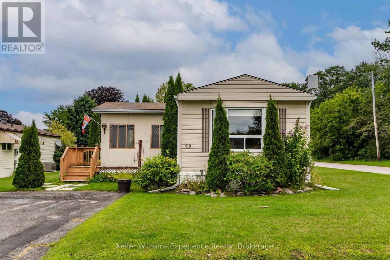 45 NORTHLAND DRIVE Property Photo 1