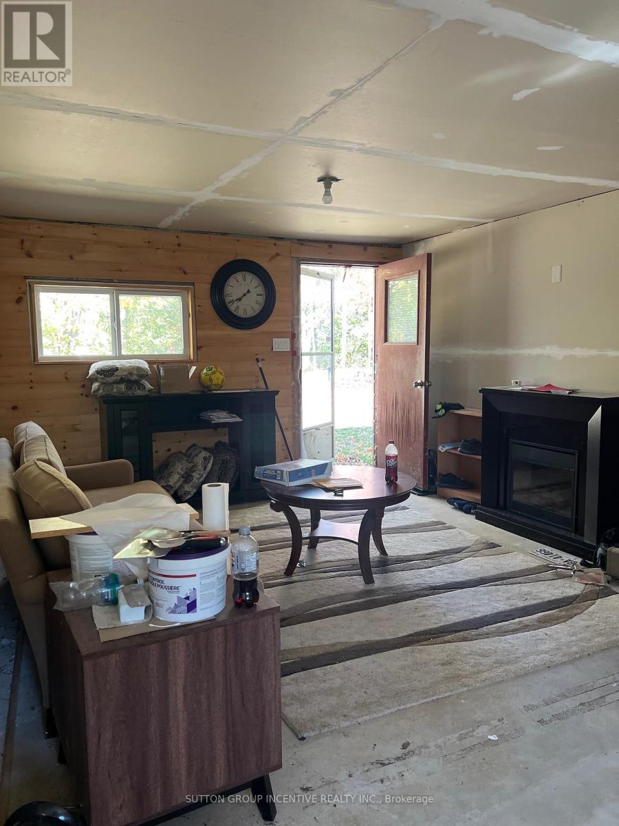 4067 Airport Road Property Photo 6