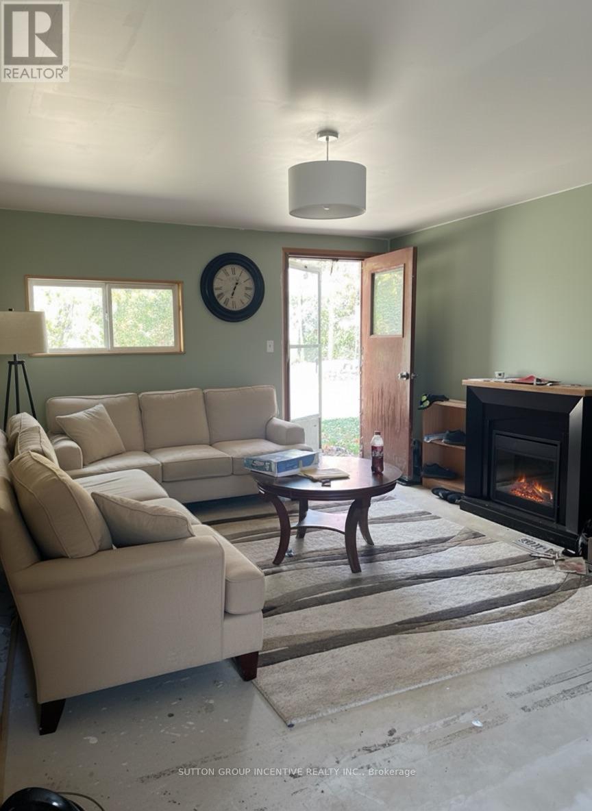 4067 Airport Road Property Photo 7