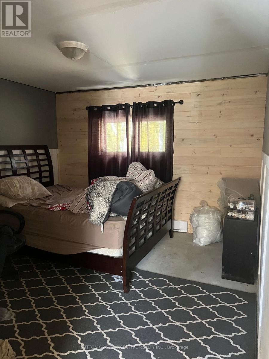 4067 Airport Road Property Photo 12