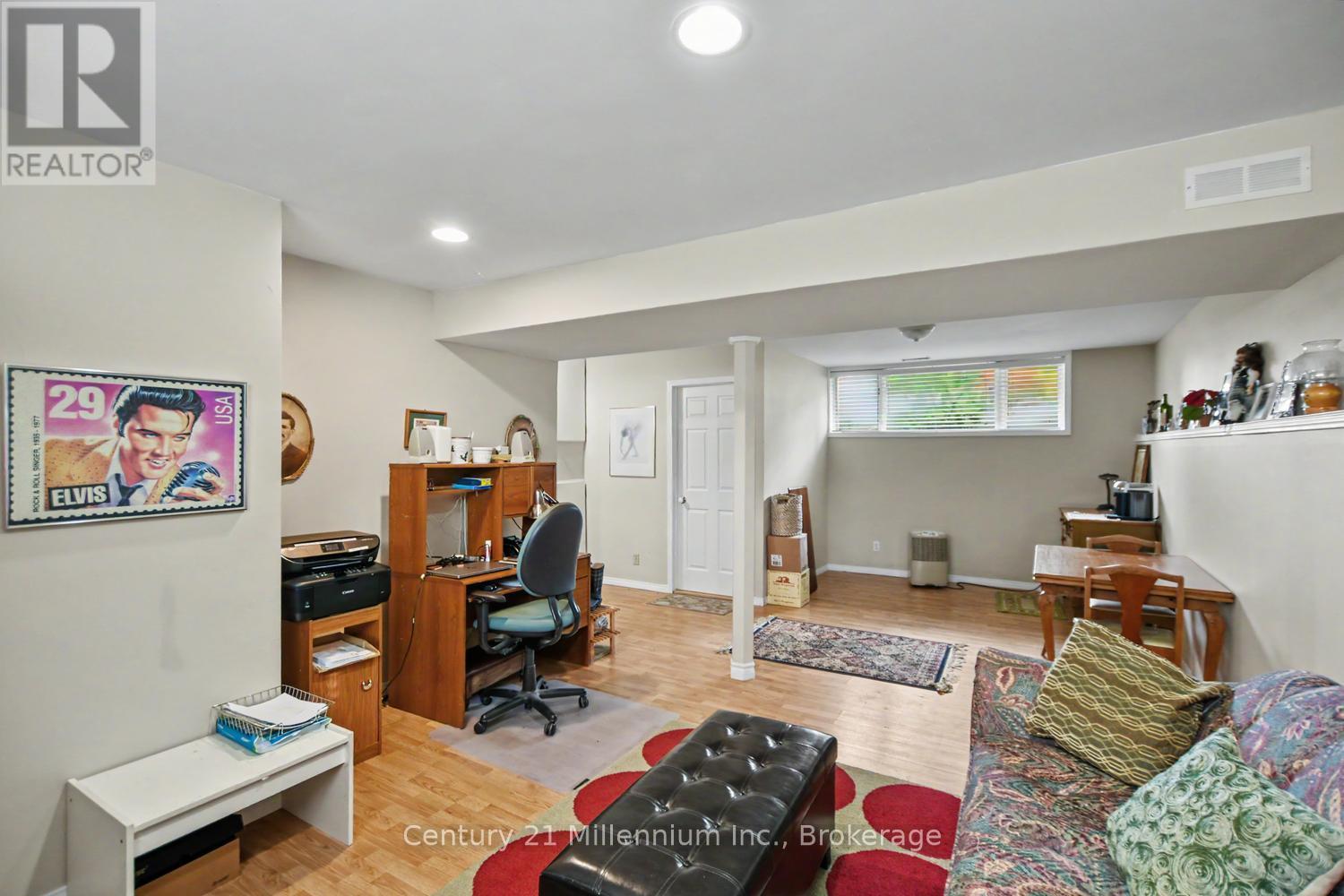 18 Dillon Drive Property Photo 44