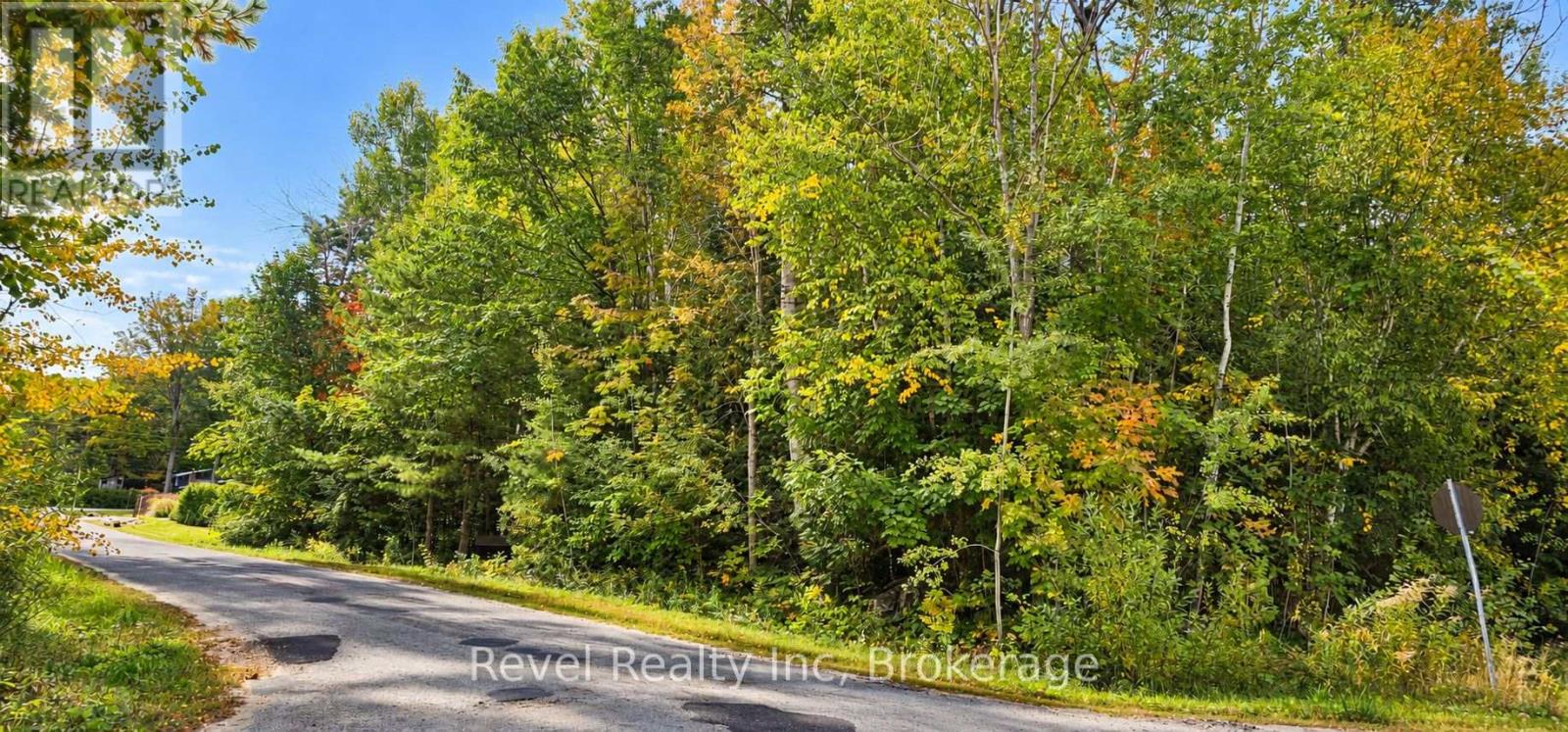 23 Louis Avenue Property Photo 1