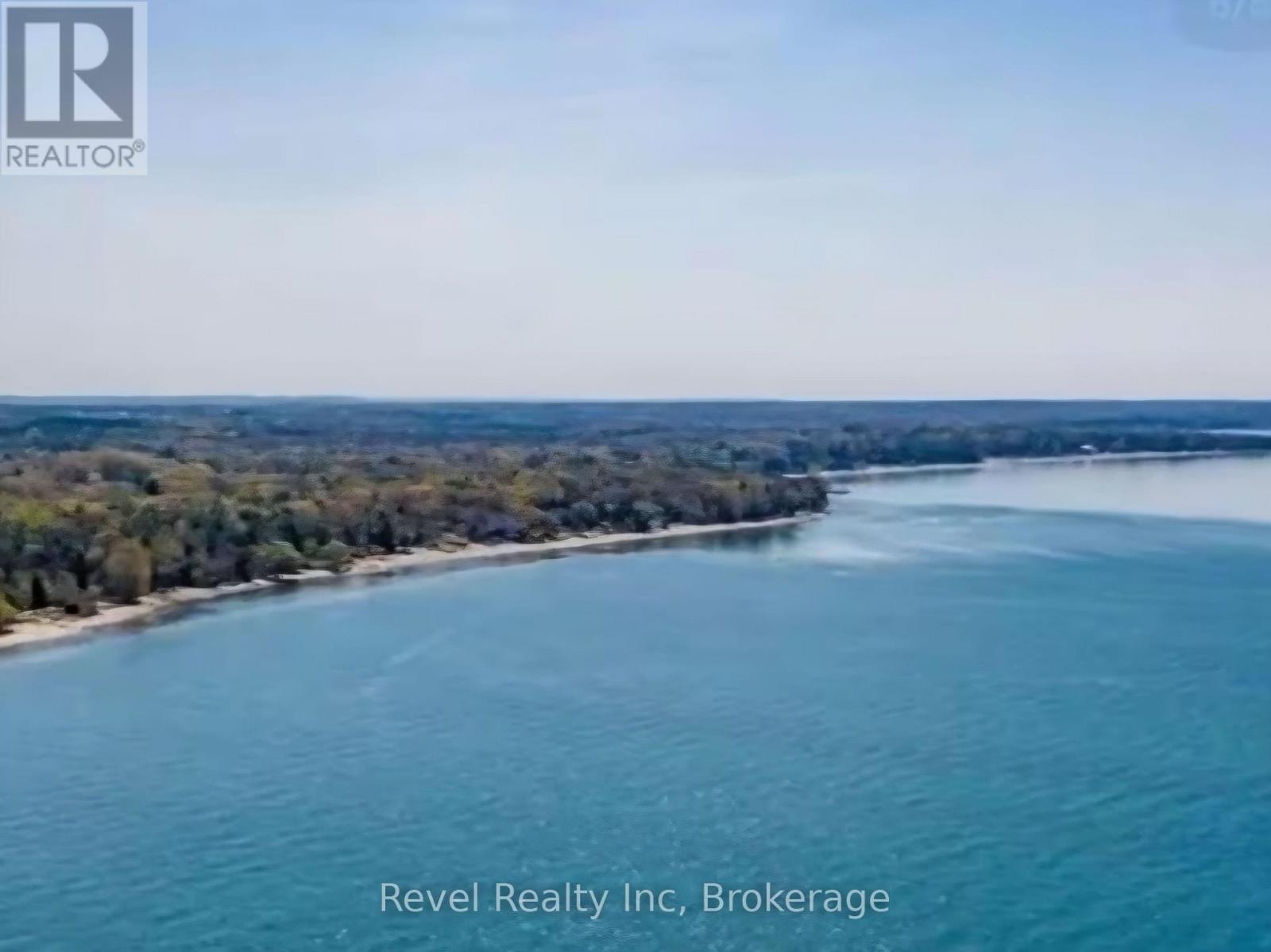 23 Louis Avenue Property Photo 5