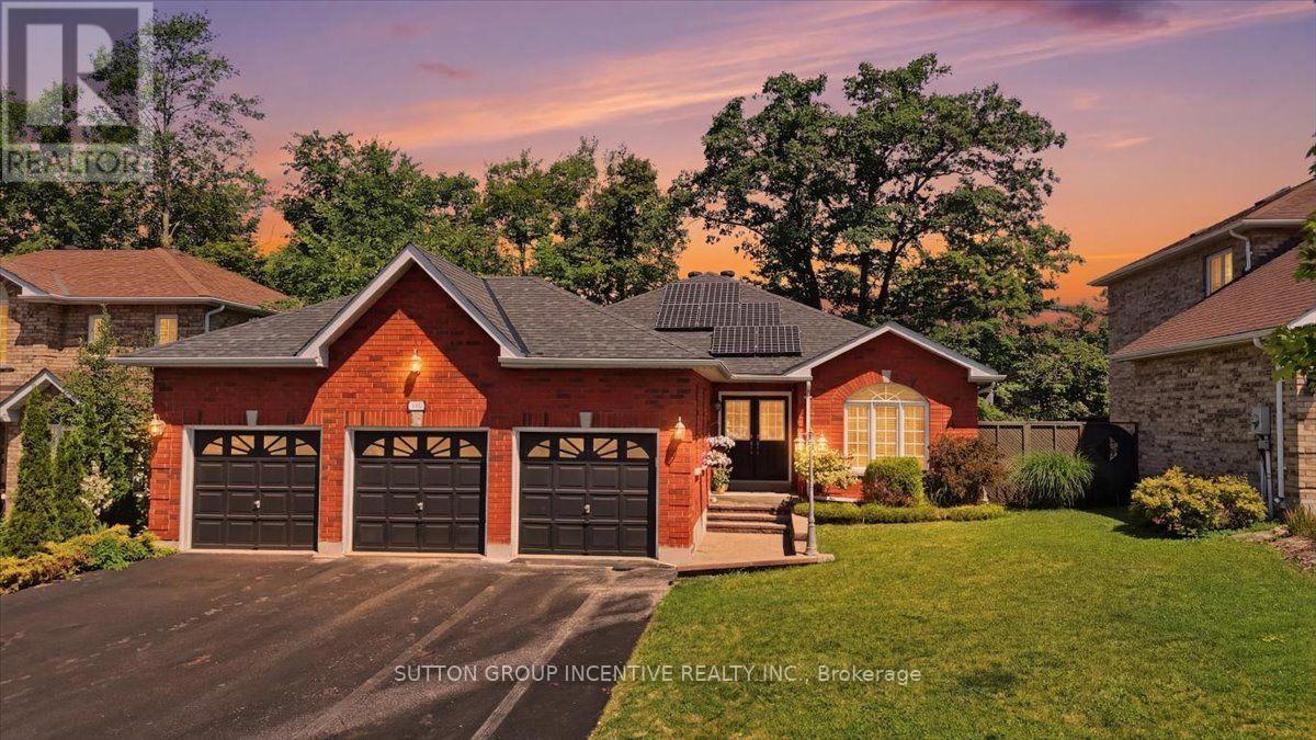 200 Cumming Drive Property Photo 2