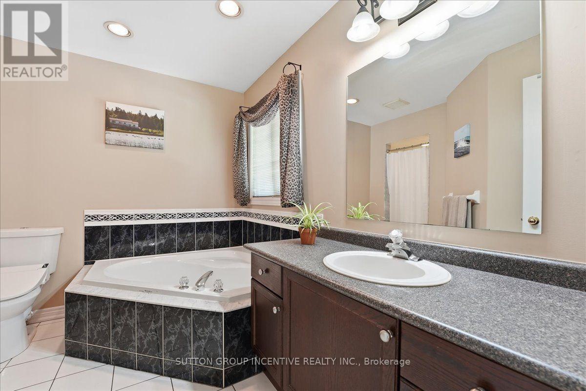 200 Cumming Drive Property Photo 27