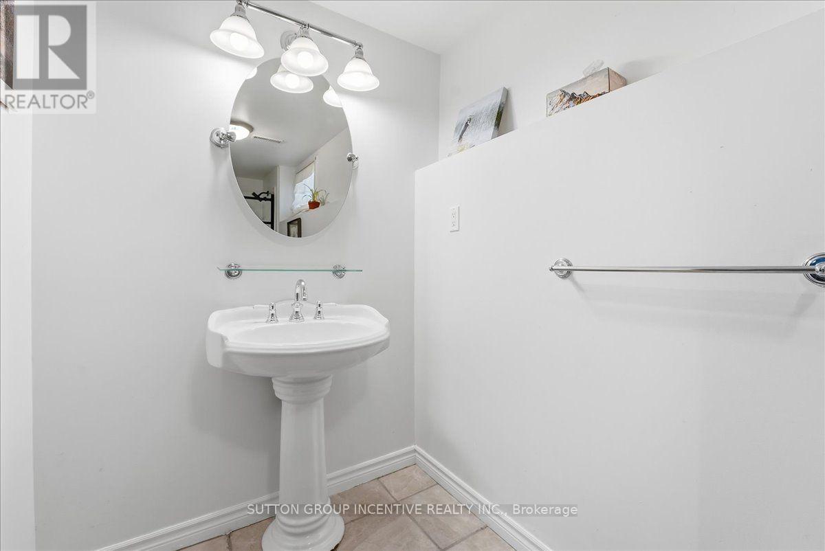 200 Cumming Drive Property Photo 35