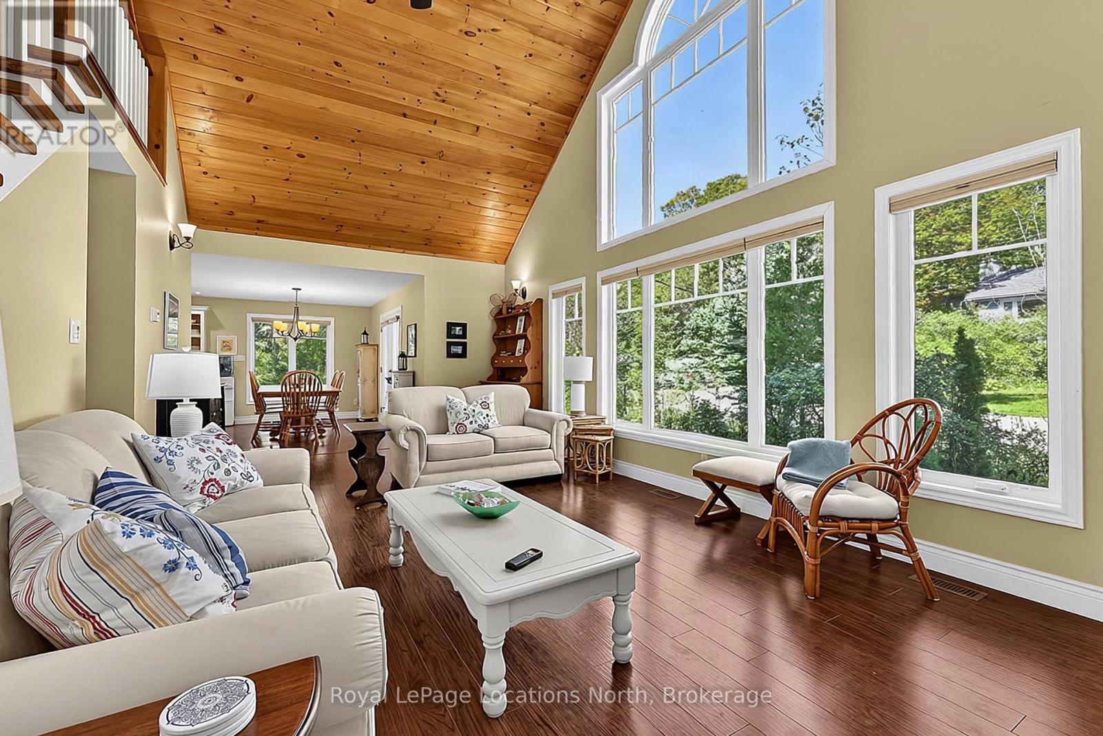 1 Moore Avenue Property Photo 16