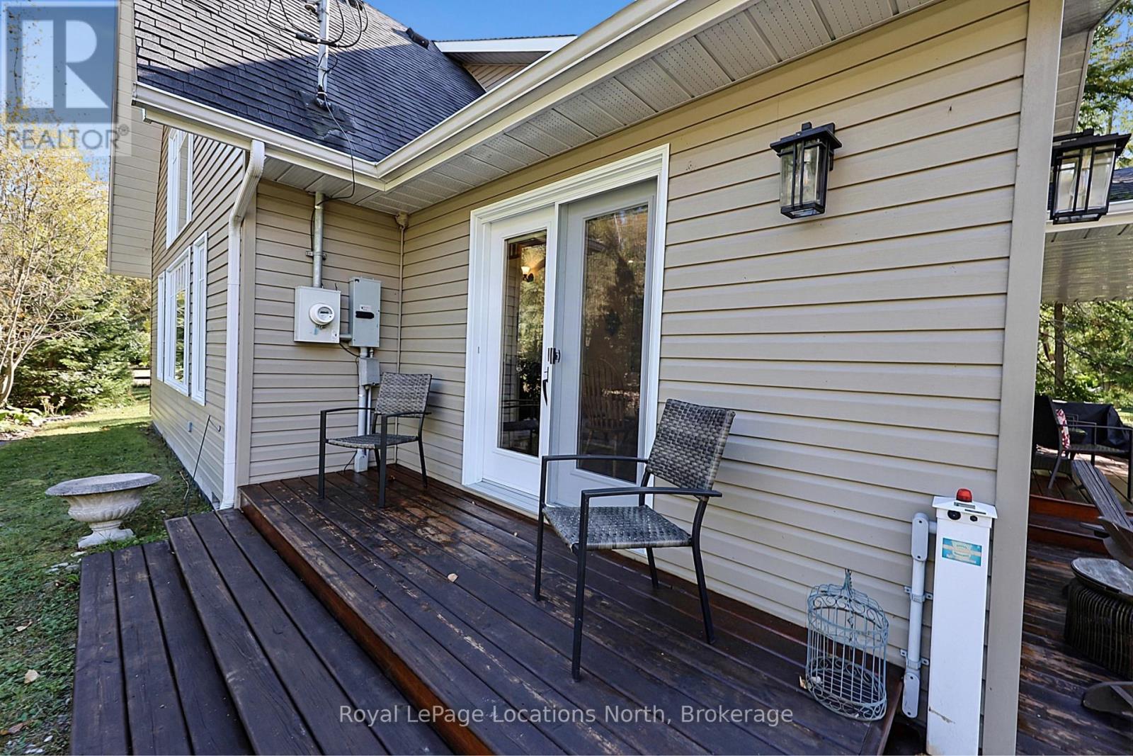1 Moore Avenue Property Photo 35