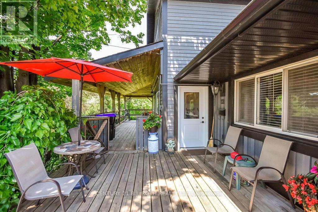 12 Patricia Drive Property Photo 6