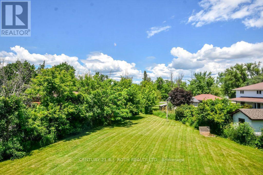 12 Patricia Drive Property Photo 37