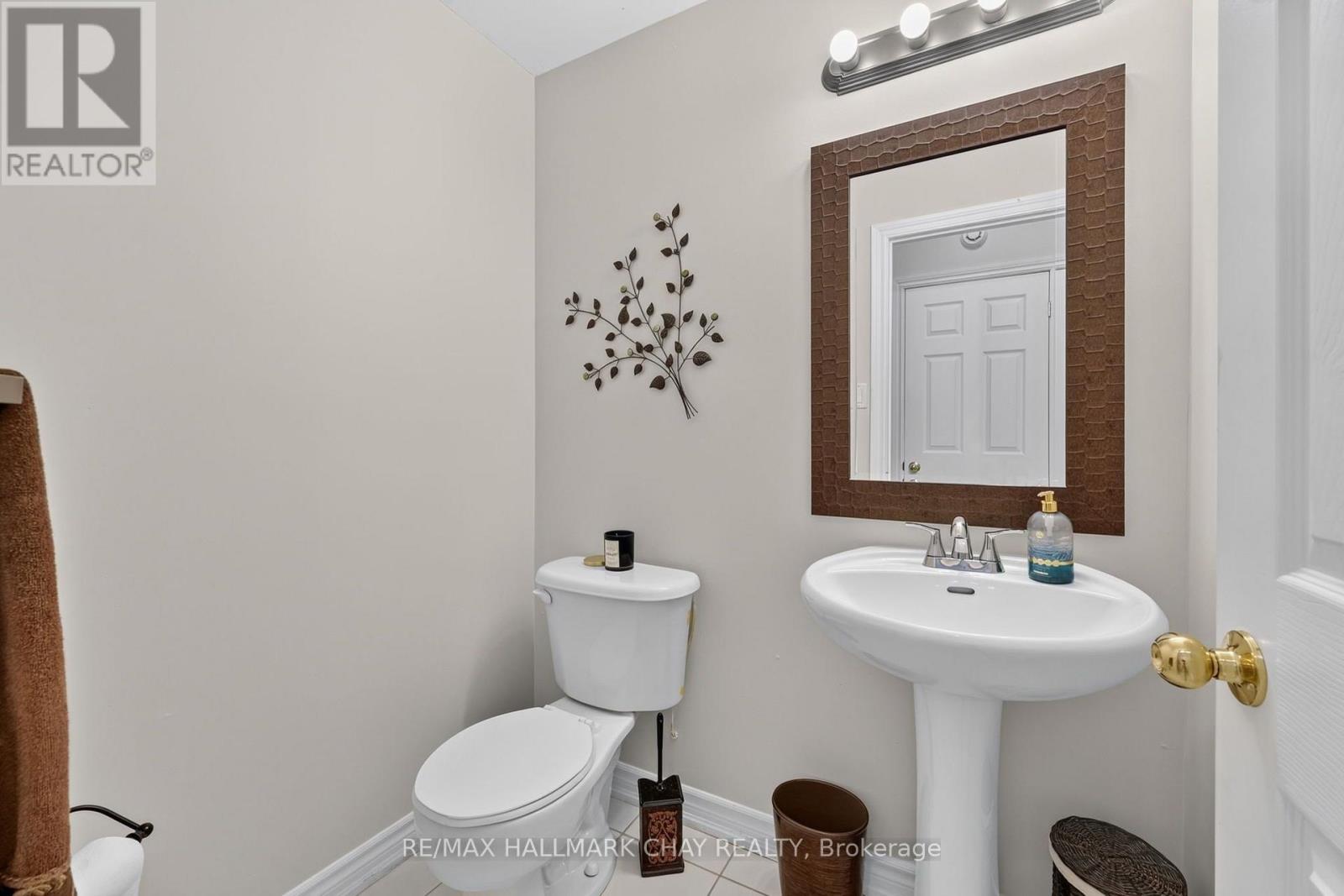 43 Graihawk Drive Property Photo 8