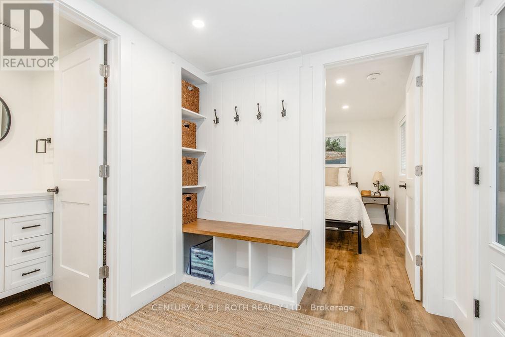 12 Domar Road Property Photo 13