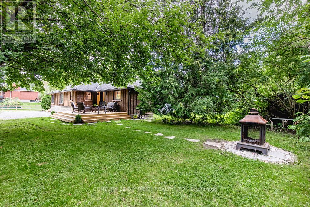 12 Domar Road Property Photo 24