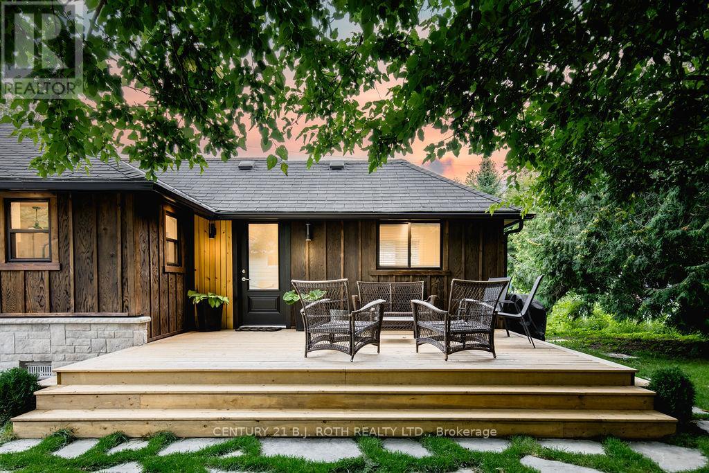 12 Domar Road Property Photo 30