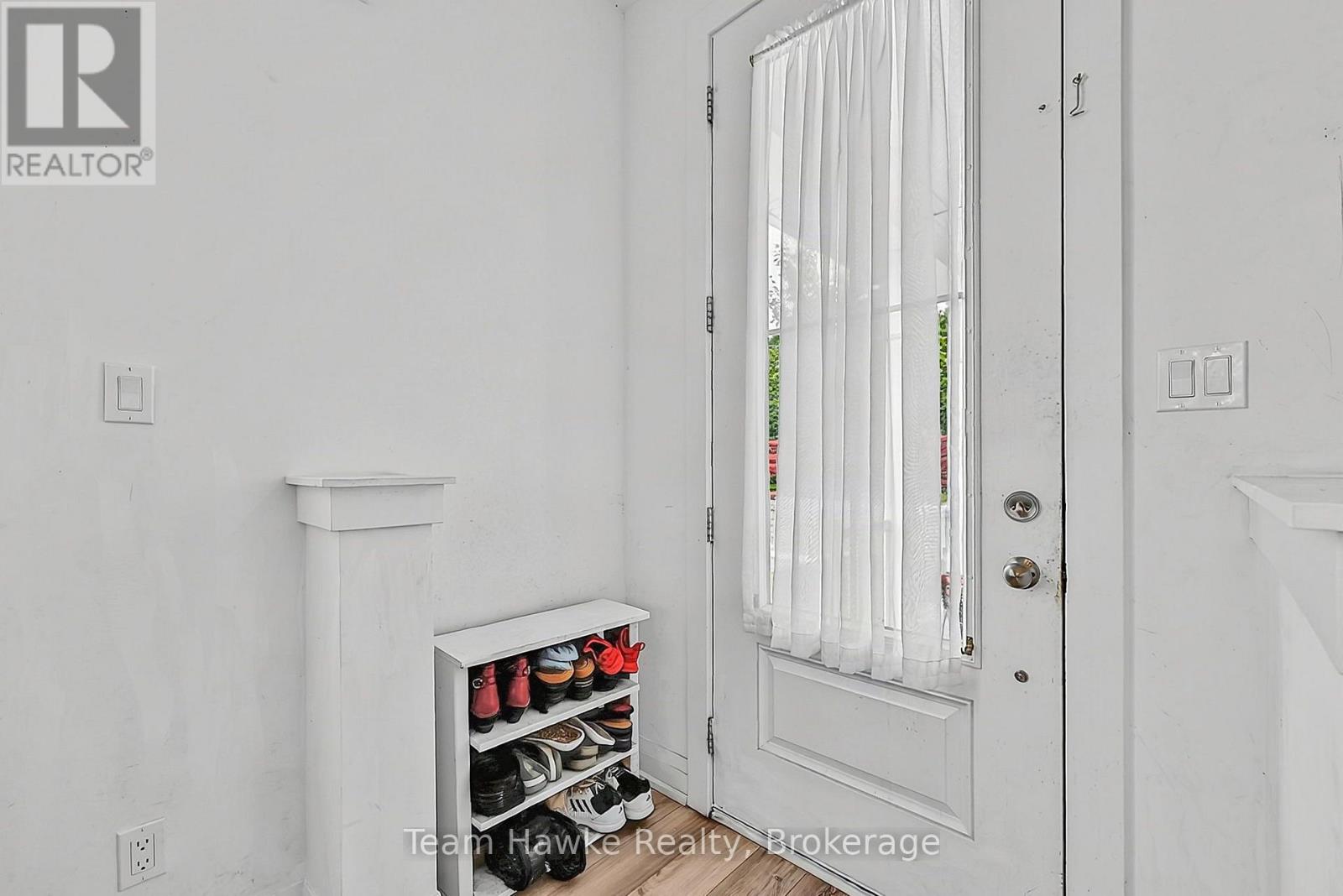 1 Samantha Lane Property Photo 7
