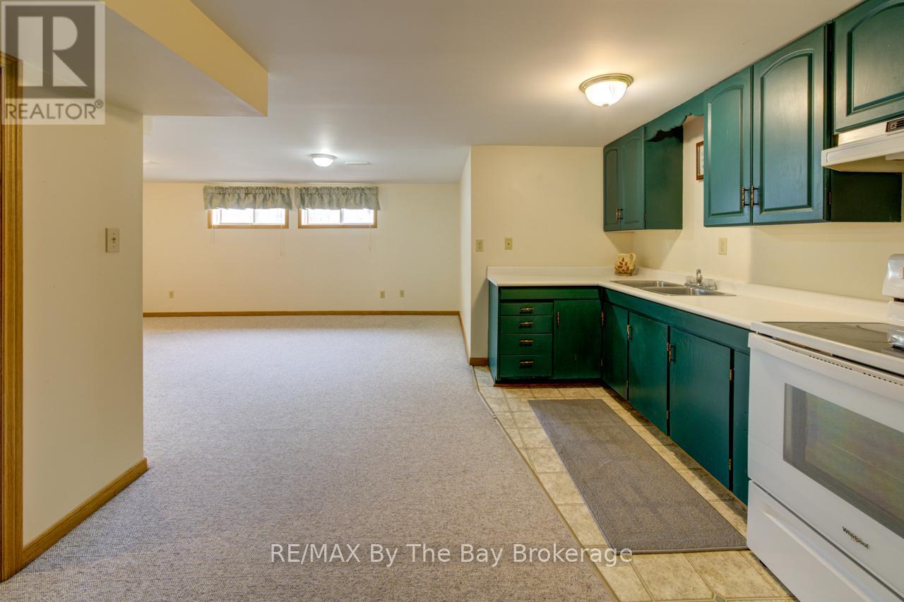 229 Datas Drive E Property Photo 24