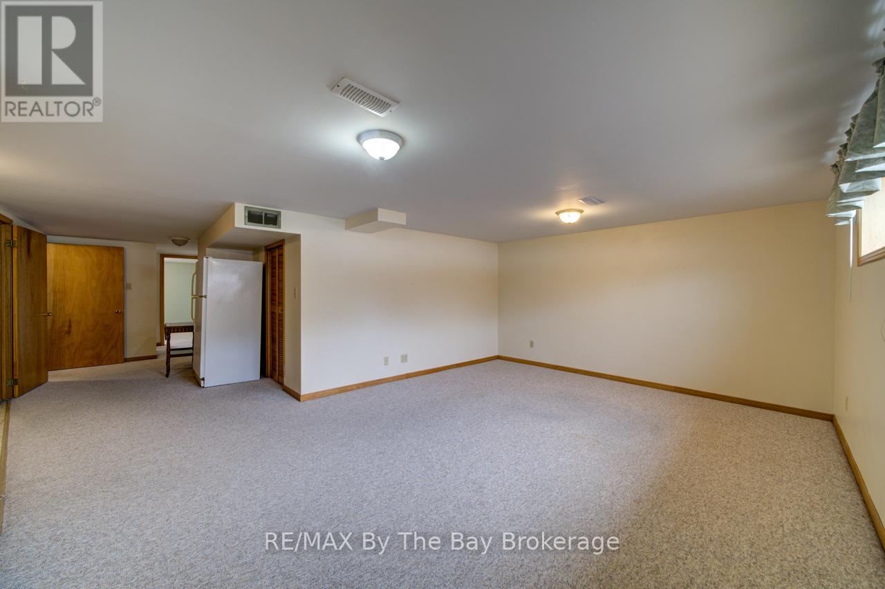 229 Datas Drive E Property Photo 29