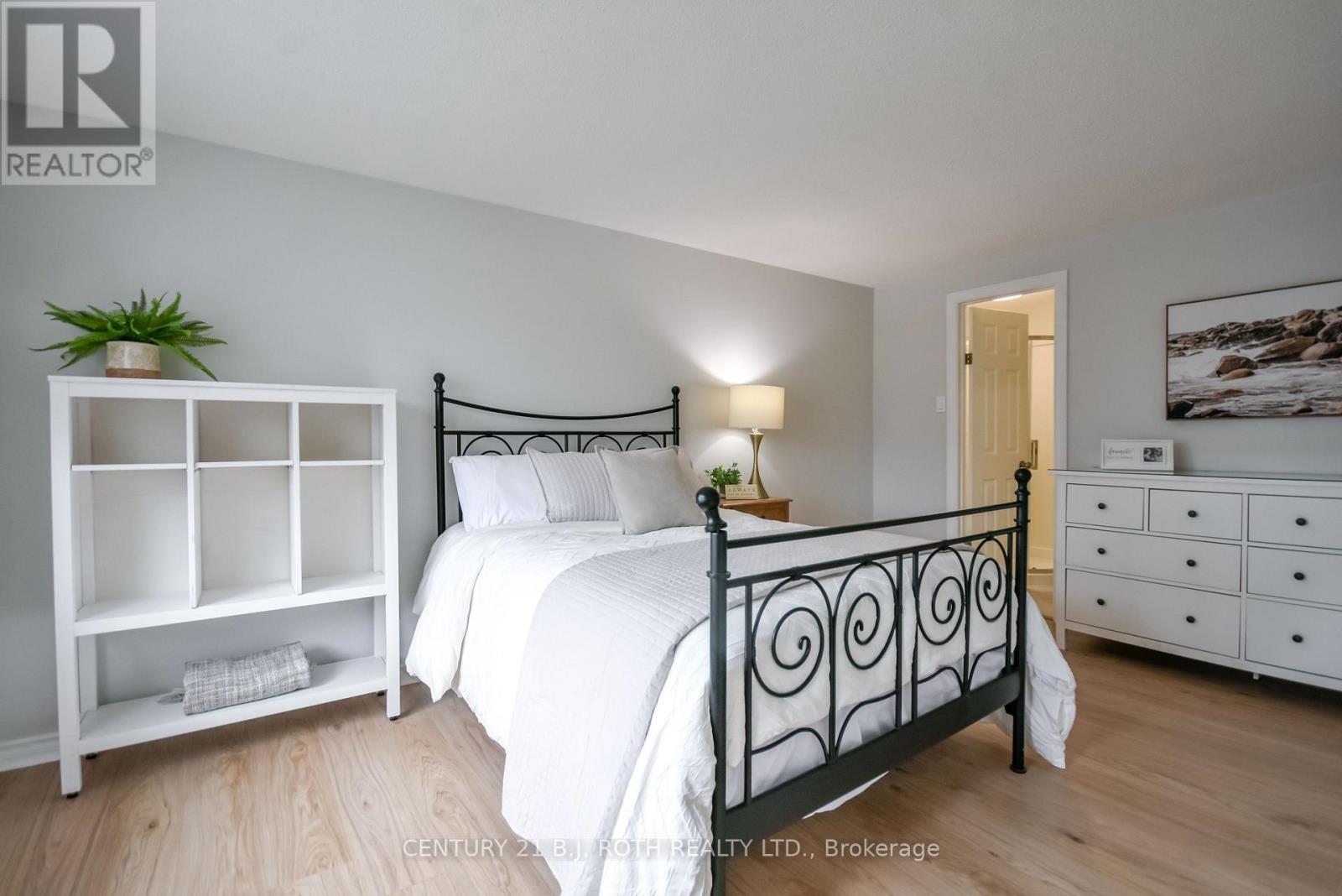 77 Pepler Place Property Photo 29