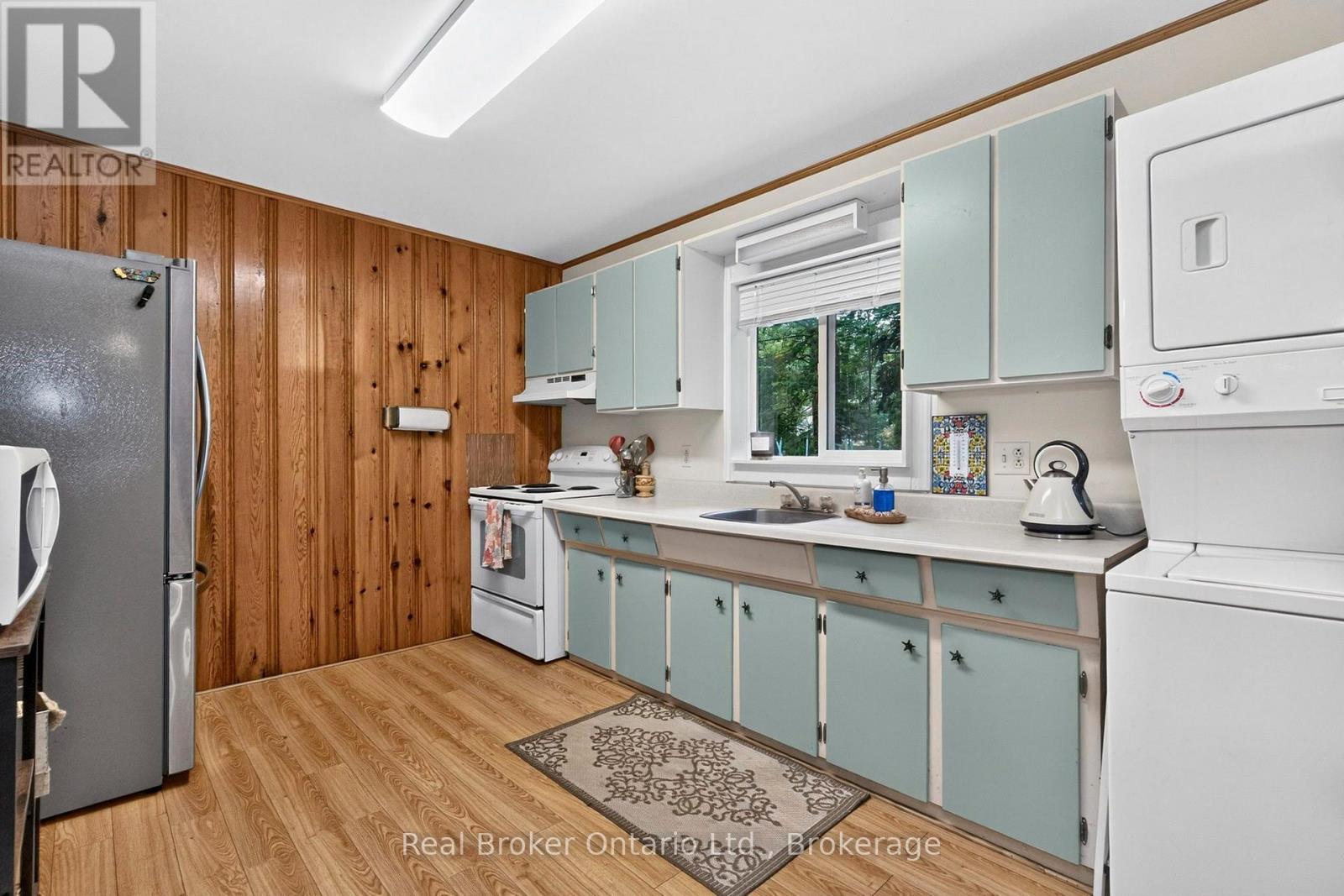 16 Fredrick Avenue Property Photo 14