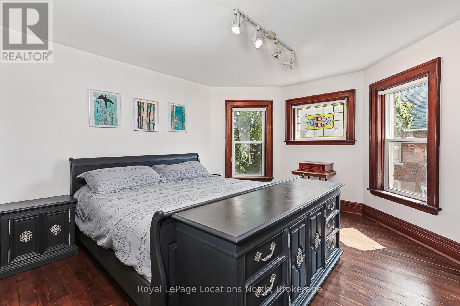 43 Elgin Street Property Photo 32