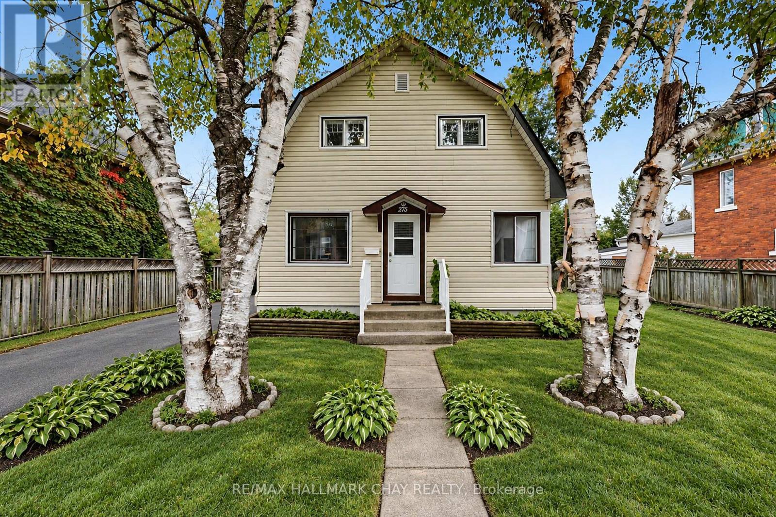 275 Harvey Street Property Photo 1