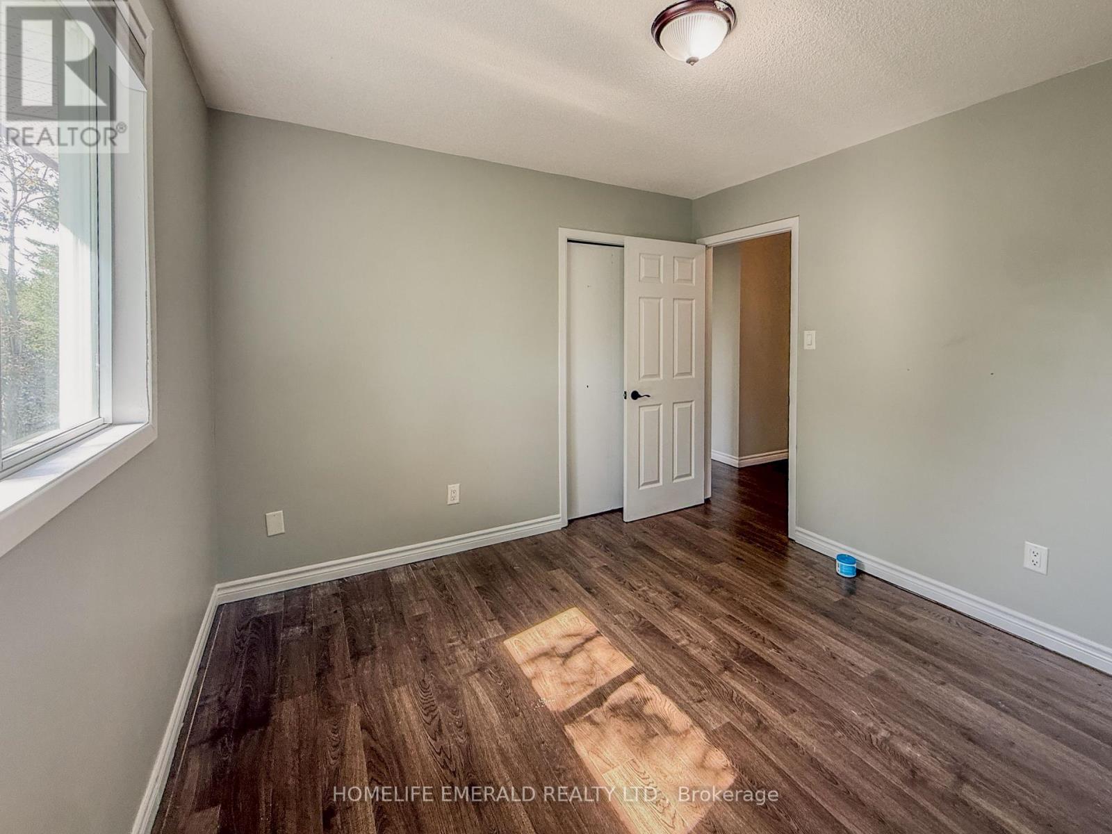 131 Cundles Road E Property Photo 22